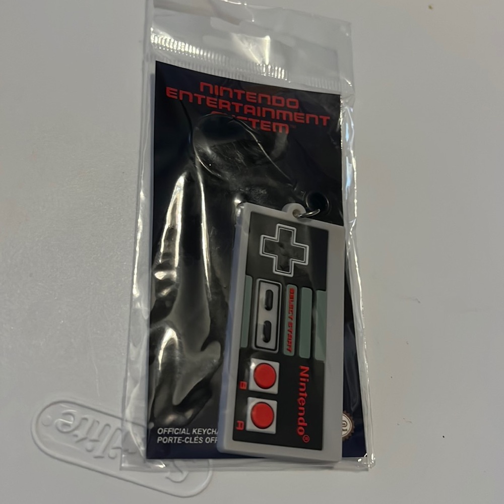 Nintendo official keychain retro controller new